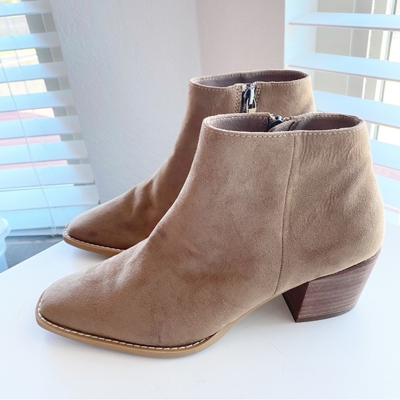 PAOLO Windy Snip Toe Western Ankle Bootie NEW In Mushroom - Picture 3 of 11